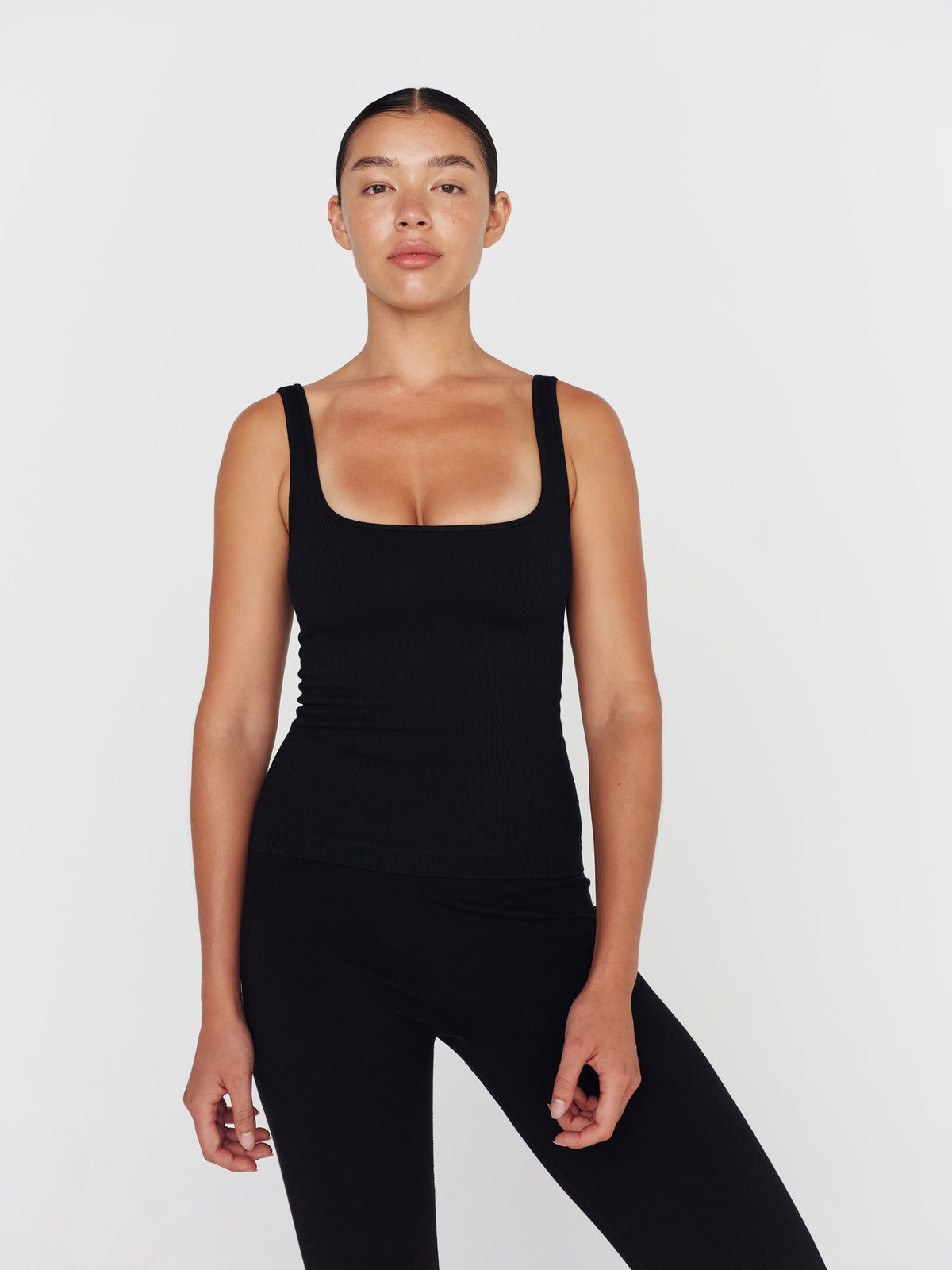 Core Tank in Black, front view